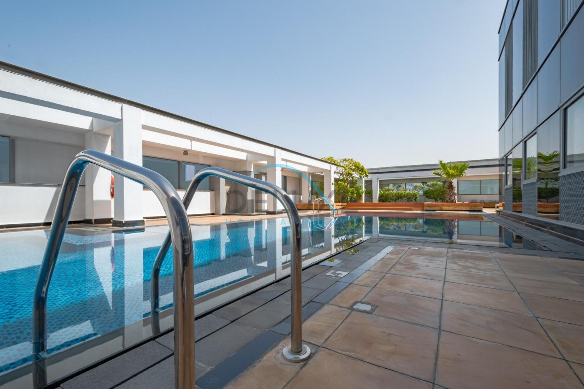 Limited Offer Book Now For A Great Rate & Comfort By Deluxe Holiday Homes ดูไบ ภายนอก รูปภาพ